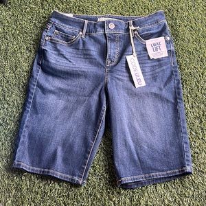 Code bleu bermuda jeans